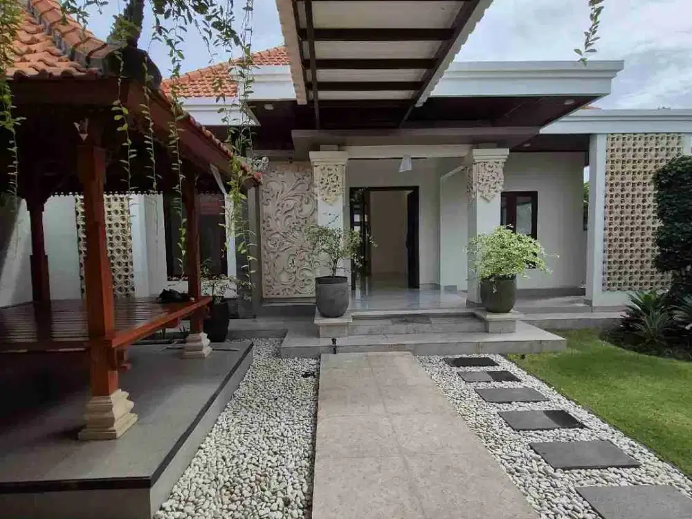 VILLA BARU DI KAWASAN ELITE RENON BEBAS BANJIR
