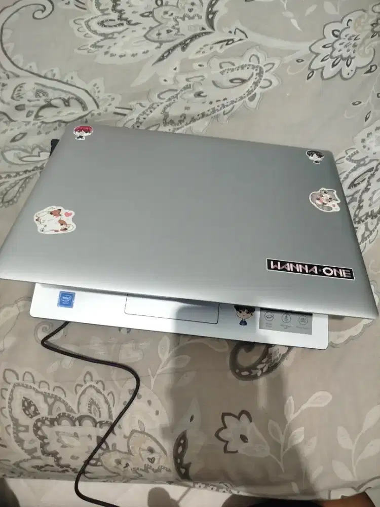 Jual laptop Lenovo