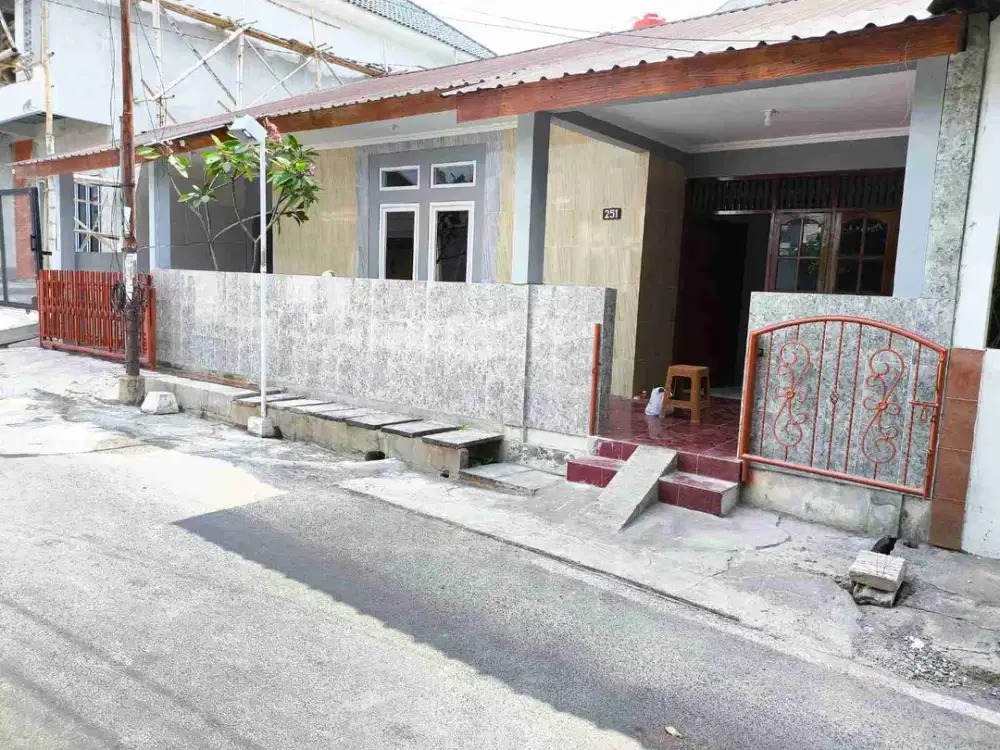 Di JUAL Rumah View Cantik STRATEGIS di GOMBEL Semarang Atas