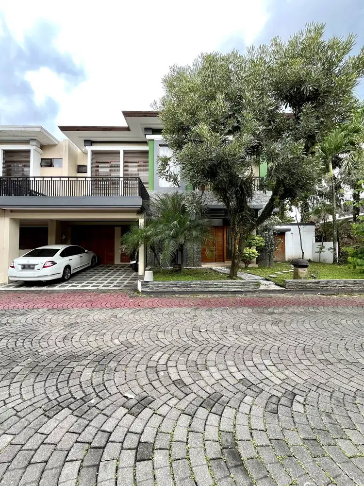 Rumah Elegan di Perumahan Elite Taman Palagan Asri 3