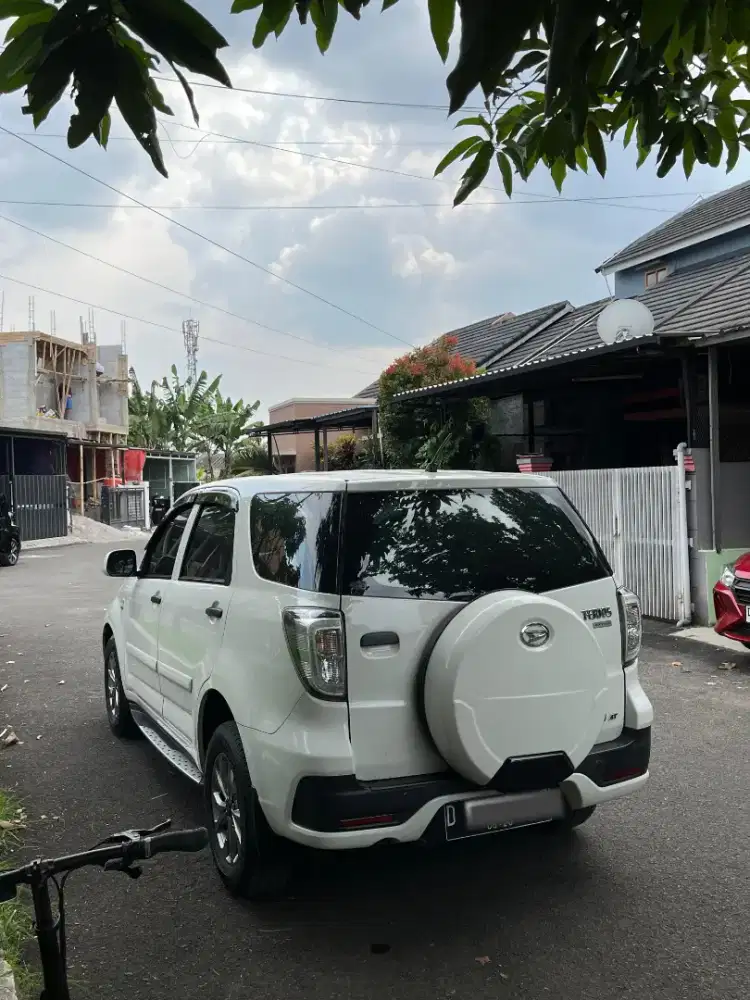 Daihatsu Terios X Facelift 2016 Automatic