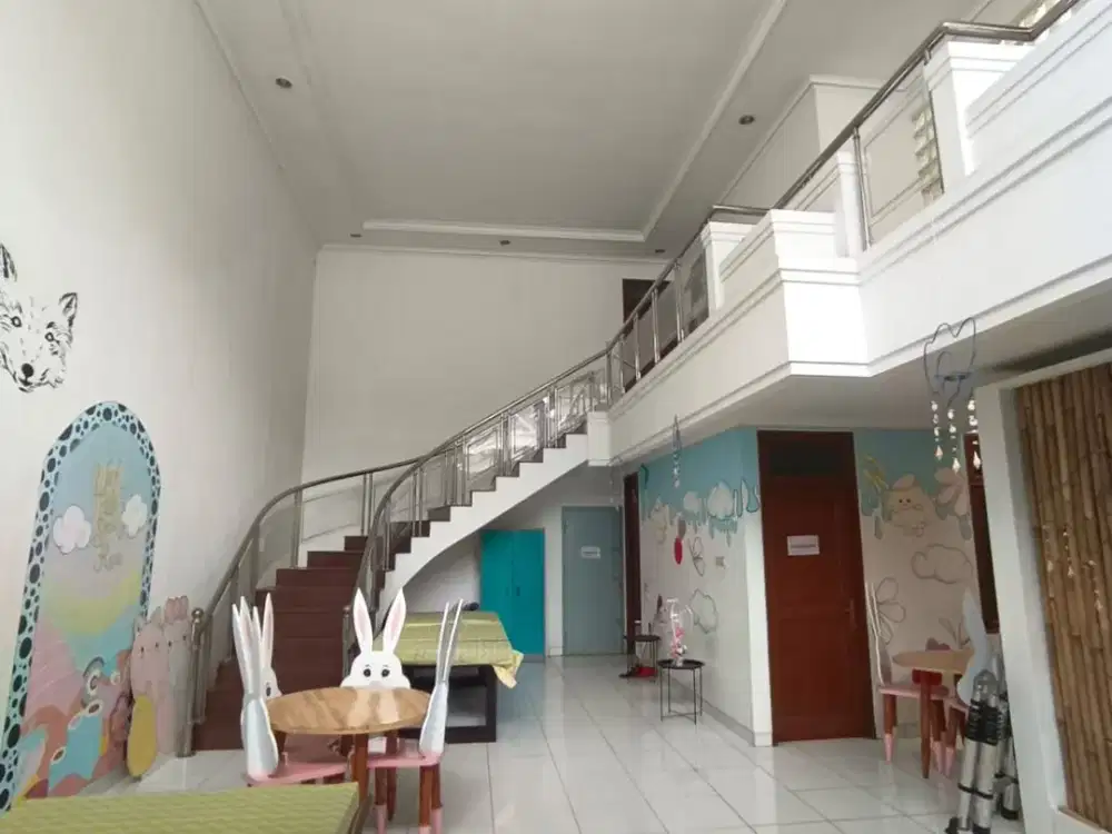 Rumah Mewah Taman Luas di Dadali Sayap Rajawali