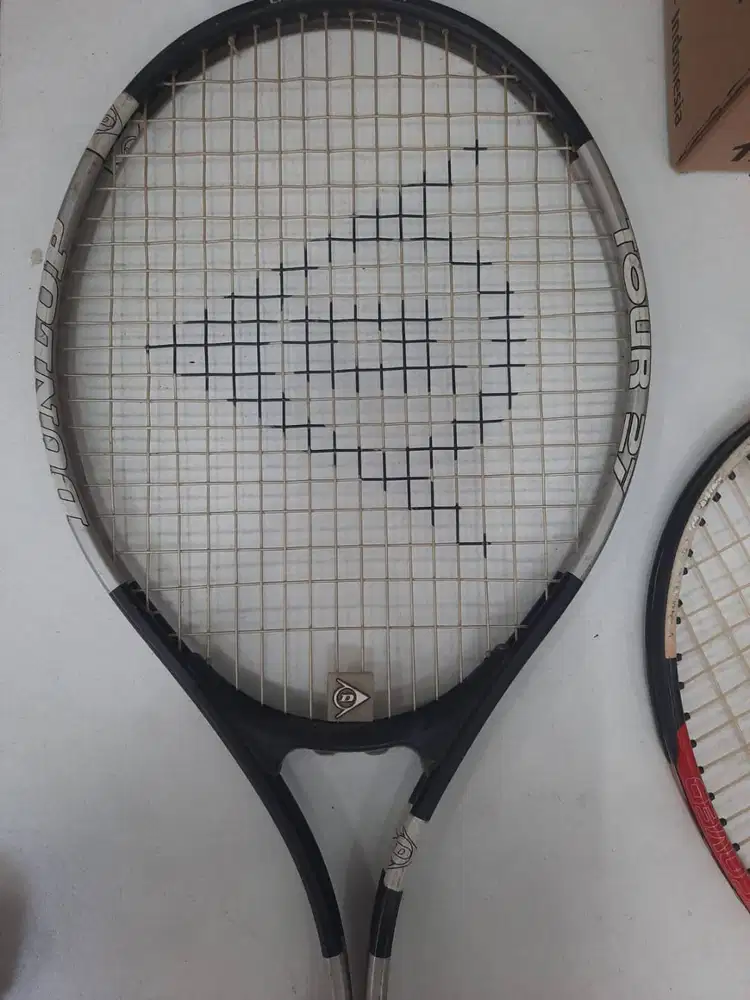 Jual murah  raket tenis sepasang