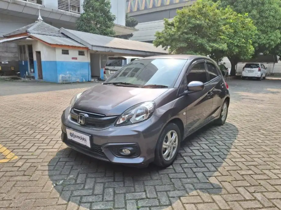 LOW DP Honda Brio Satya 1.2 E Bensin-AT 2017 WYT