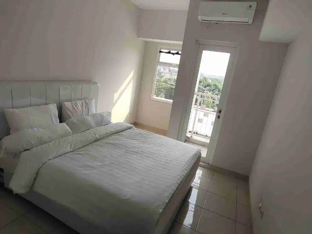 Dijual Murah sekali apartemen spring lake sumarecon bekasi