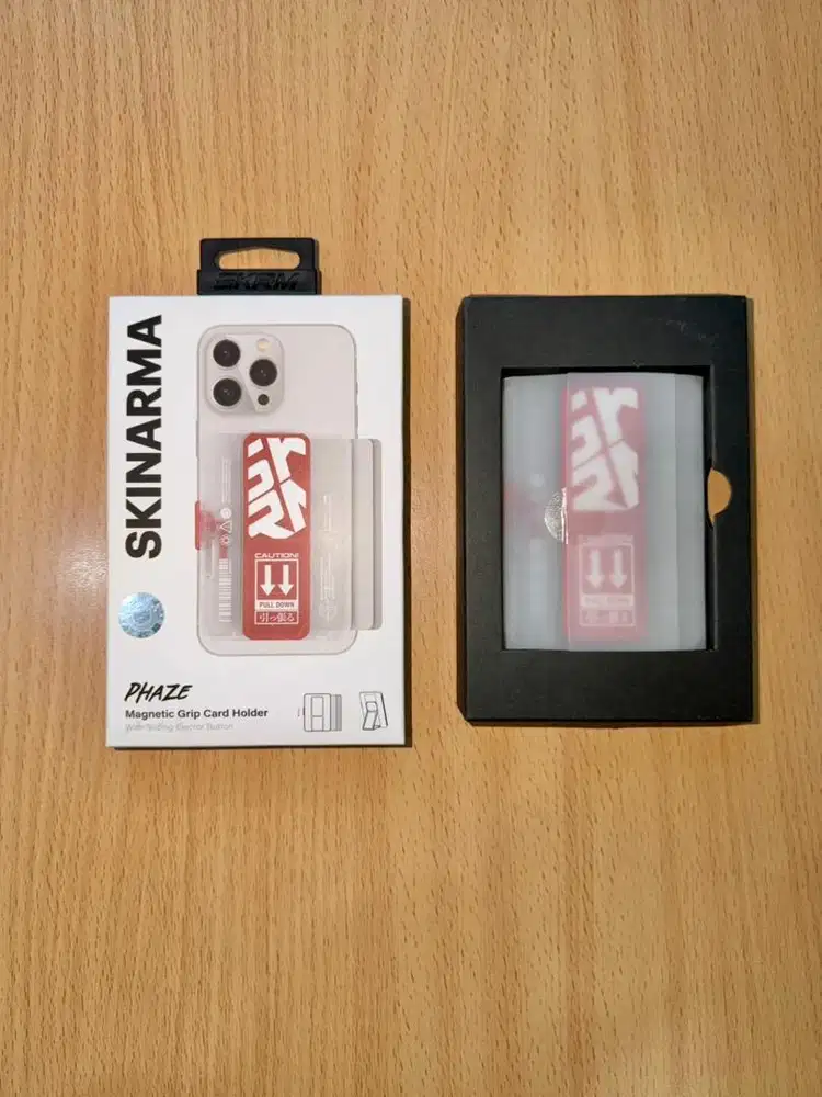 Magnetic Card Holder Skinarma