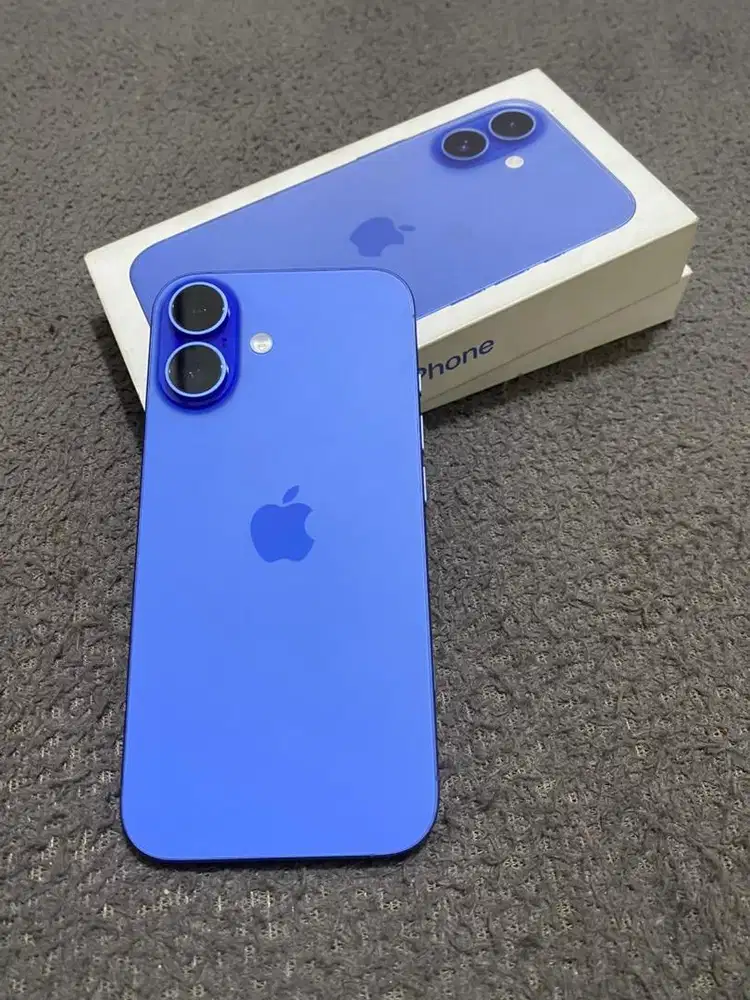 Di jual Iphone 16 128 GB iBox Ultramarine Garansi On Februari 2027