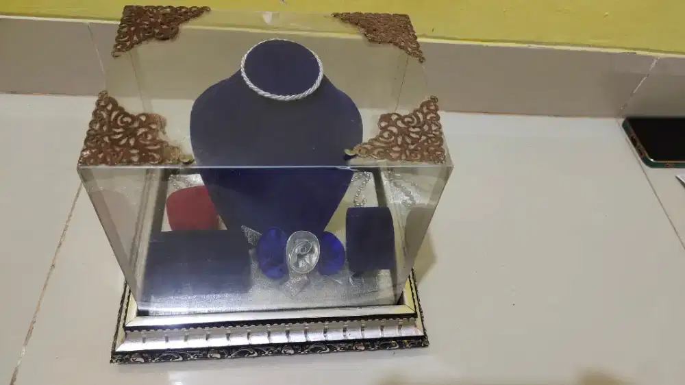 Kotak mahar pernikahan
