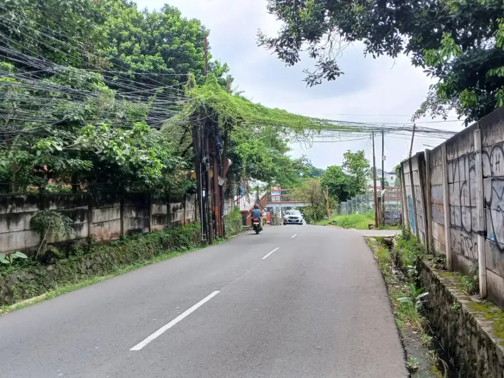 Tanah Lebak Bulus Strategis  1753m2  dekat RS Mayapada dan kompleks South Quater Jakarta Selatan