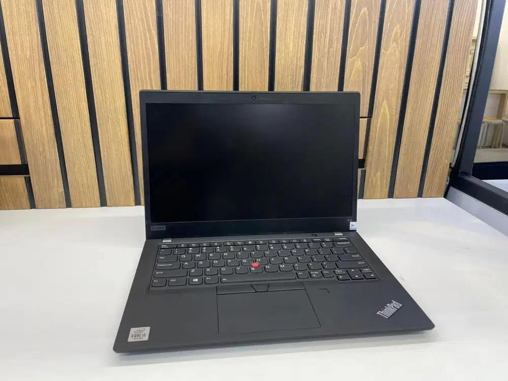 Lenovo thinkpad x13 intel core i5 gen10 8Gb