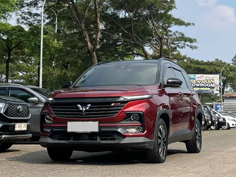 WULING ALMAZ RS PRO AT MATIC 2022 MERAH , KM 13RB