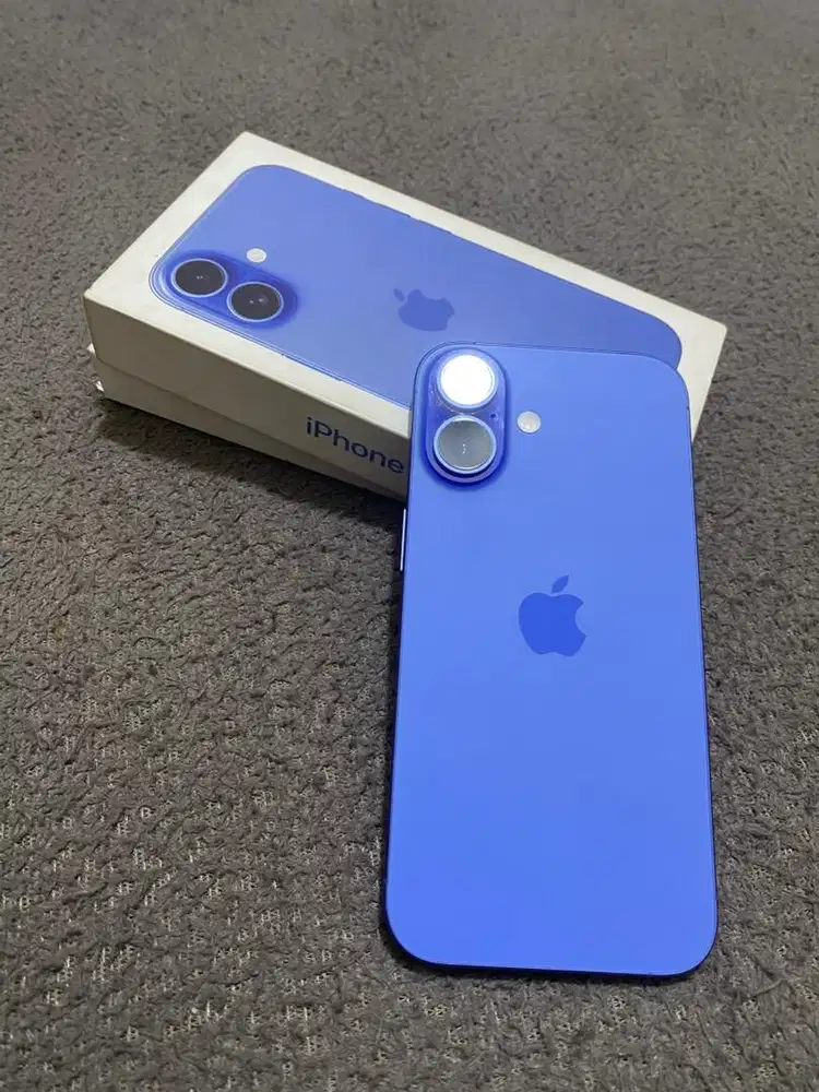 Di jual Iphone 16 128 GB iBox Ultramarine Garansi On Februari 2027