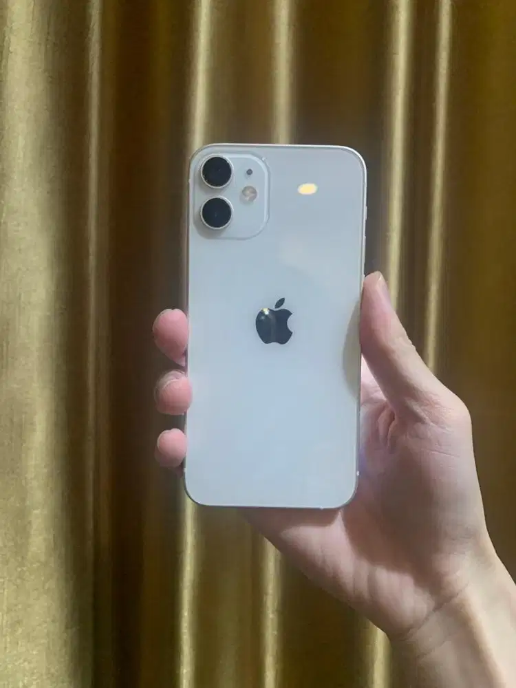 iPhone 12 Mini 128GB White Full Fungsi Mulus Siap Pakai