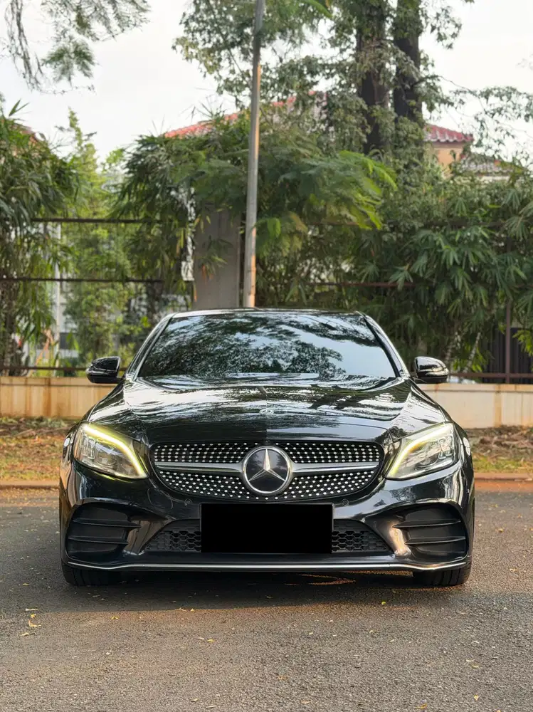 Mercedes Benz C300 2020! W205 FACELIFT Laser Blue Eye
