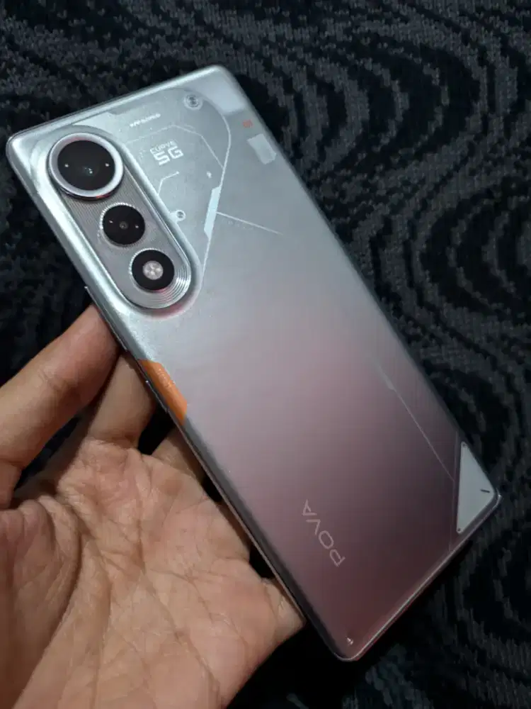 Tecno Pova Curve 5g 8/256