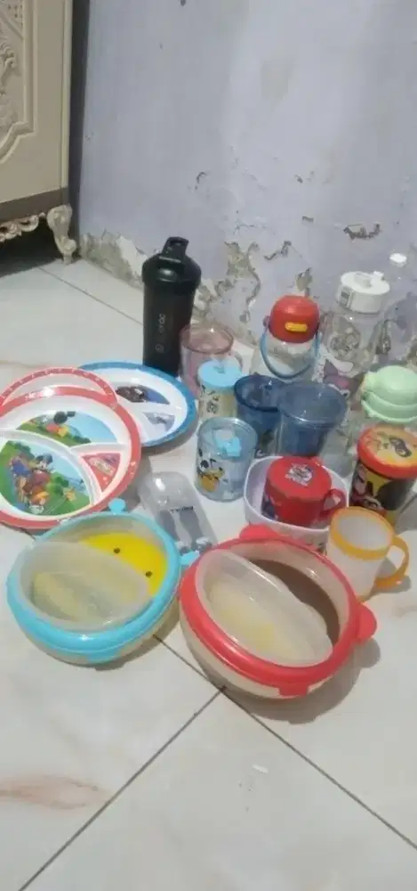 Piring botol minum