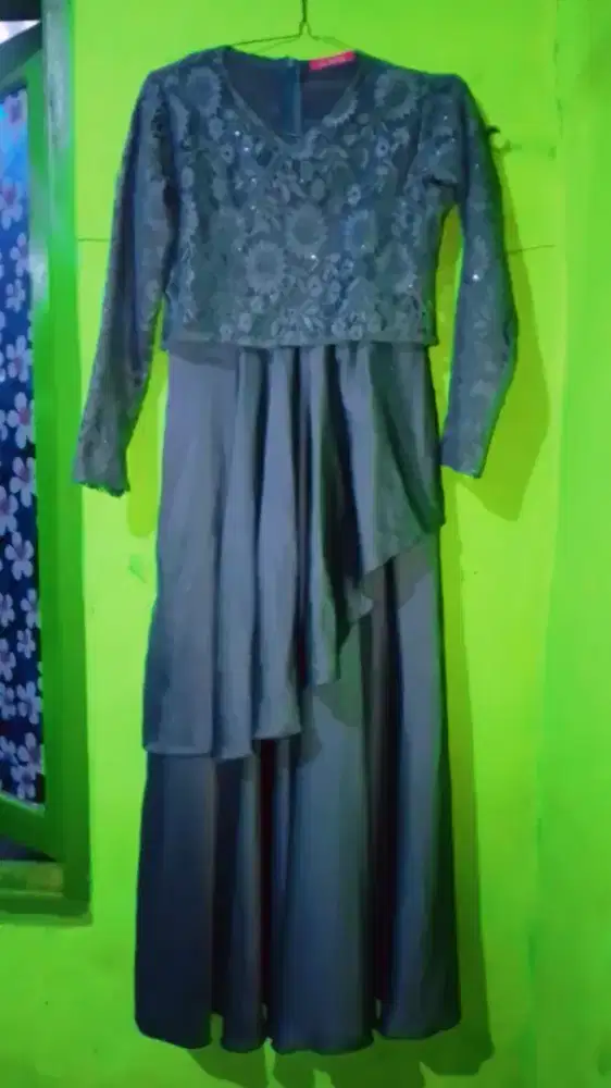 dres muslis barukat warna abu