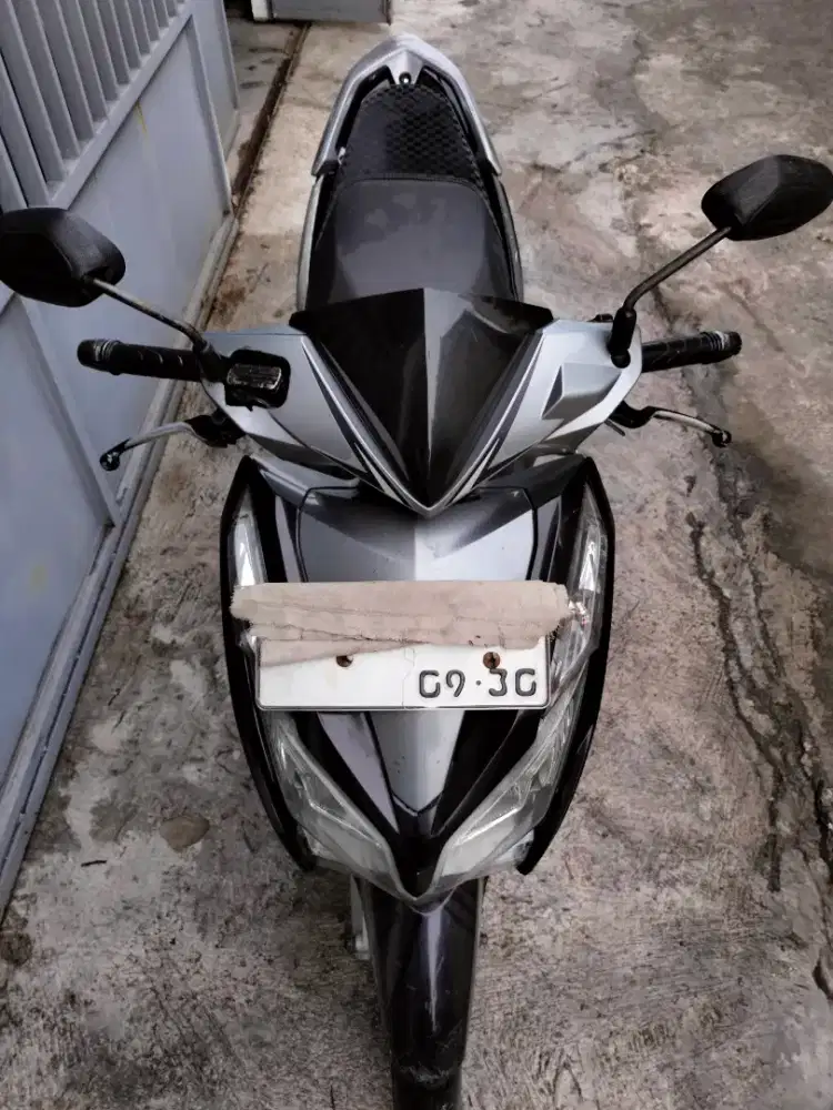 Dijual Honda Vario KZR Ungu