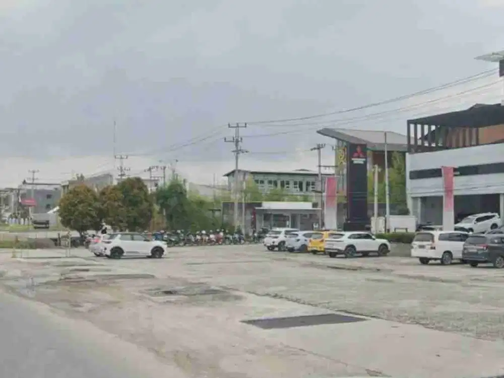 GEDUNG SHOWROOM 3500M² STRATEGIS PUSAT KOTA PEKANBARU