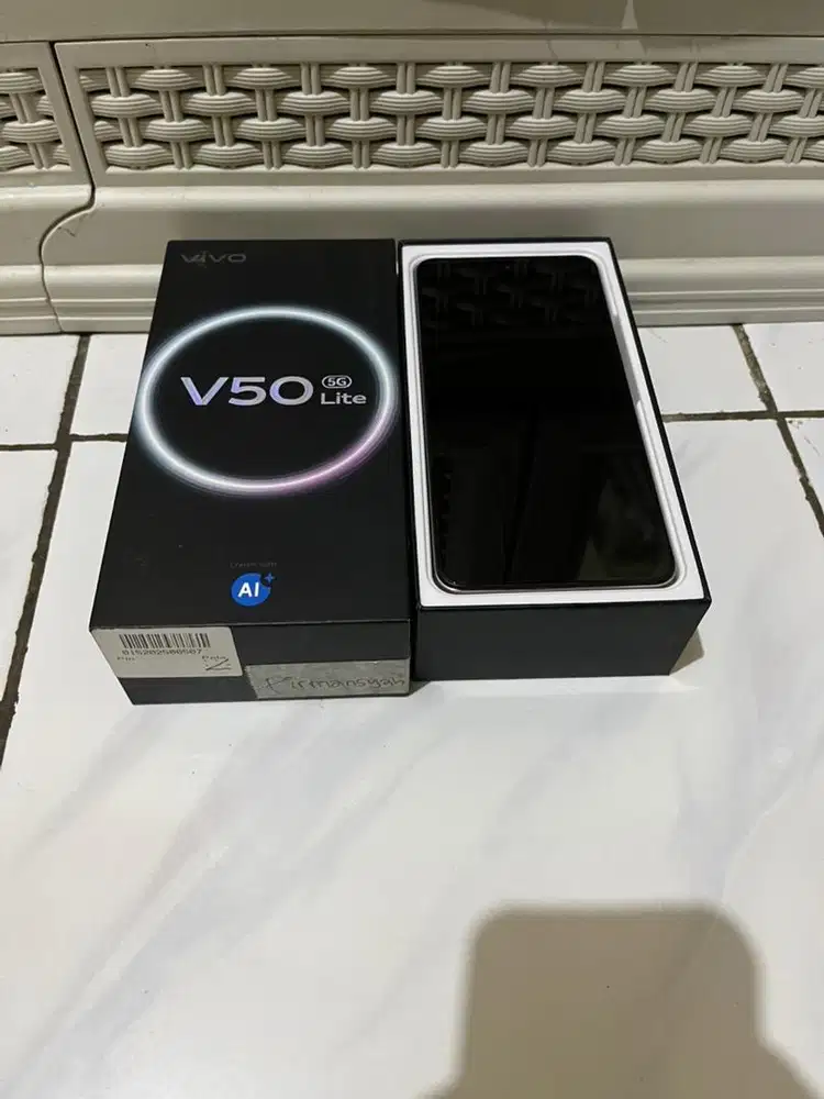 Vivo v50 lite 5g 8/256