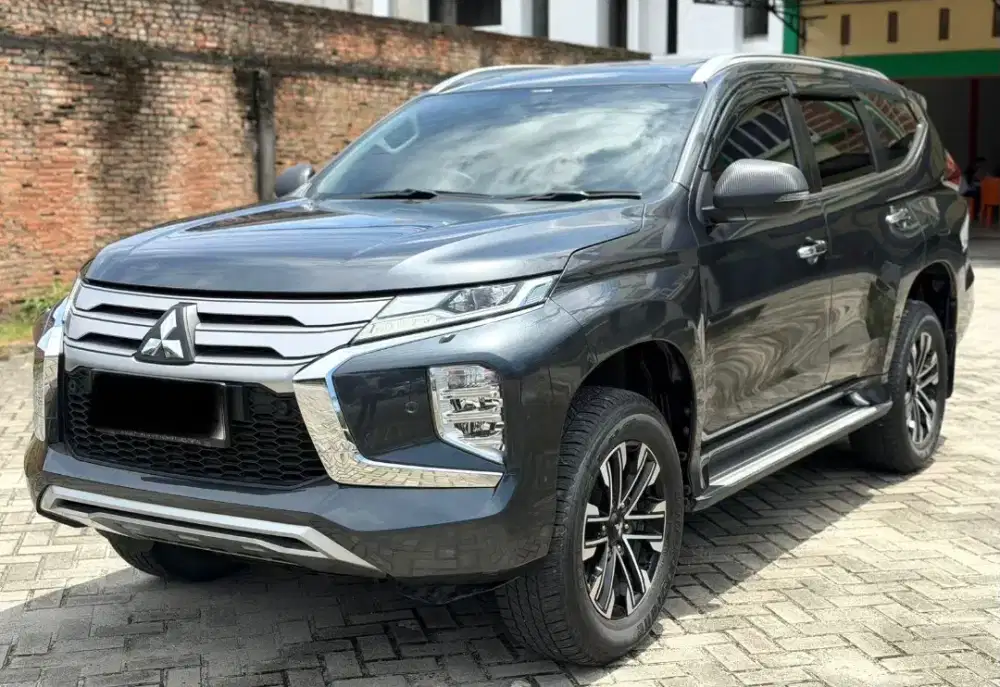 PAJERO SPORT DAKAR 4X2 TAHUN 2022