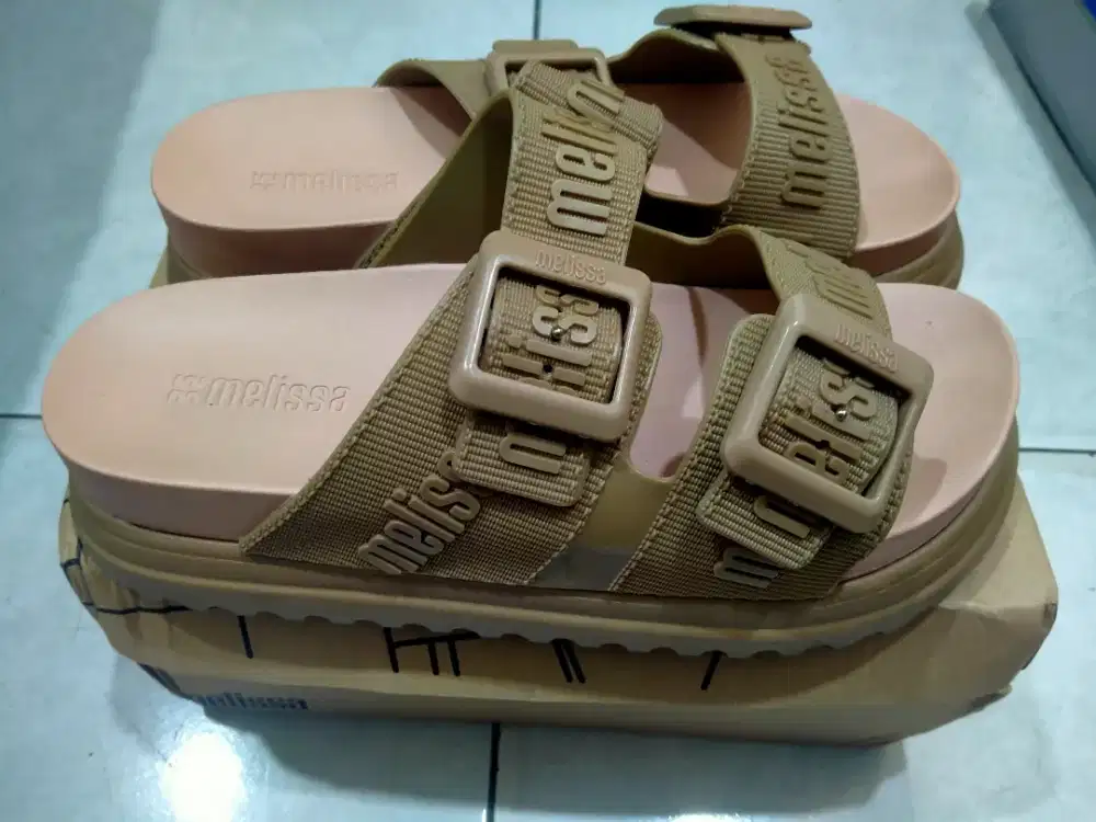 Sandal Sepatu Melissa Original Baru pakai 1 kali