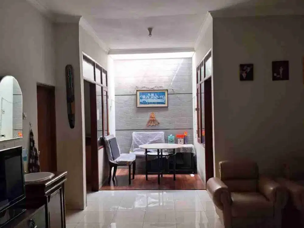 Jual Cepat , Rumah,di lokasi startegis dan aman di TKI 3