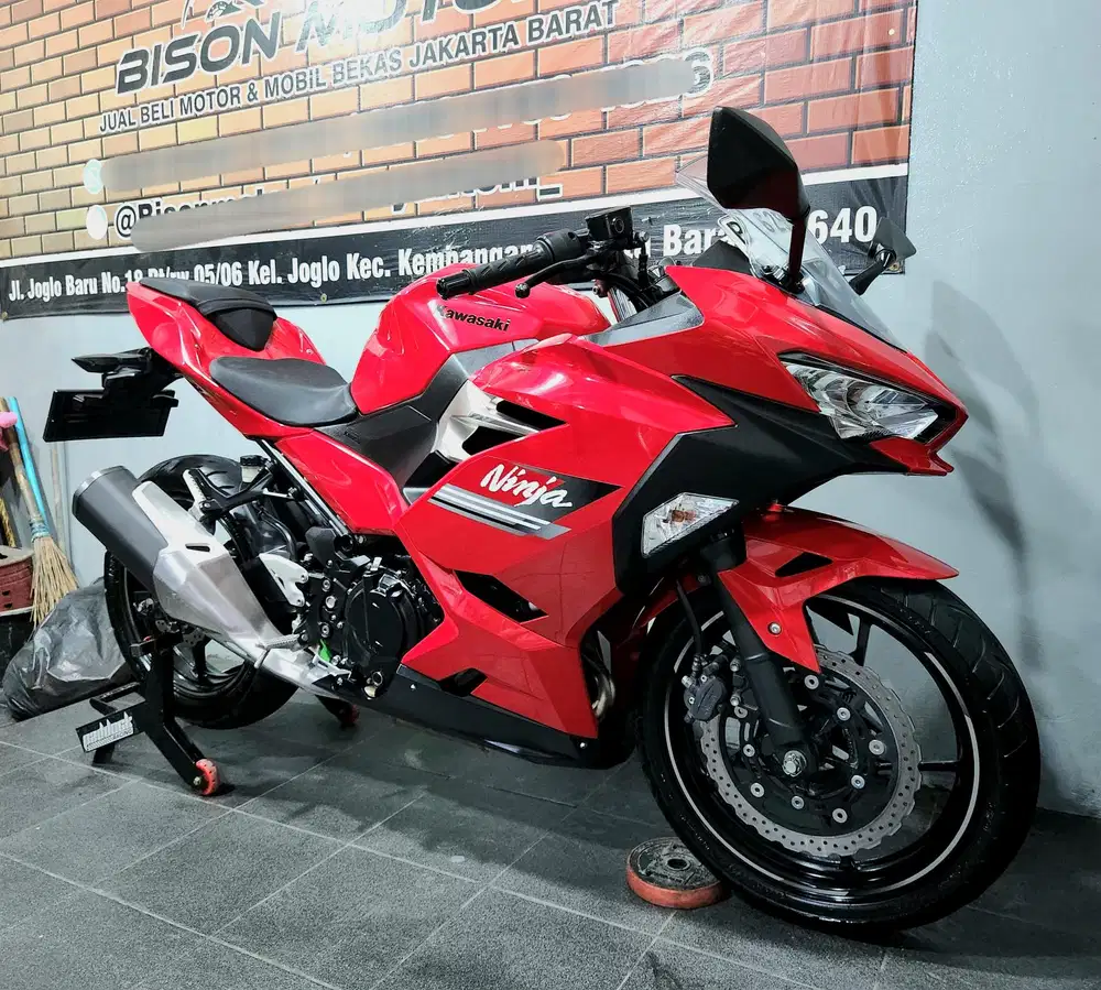 Seperti baru! KAWASAKI NEW NINJA 250 FI LED 2024 Pajak ON 250fi