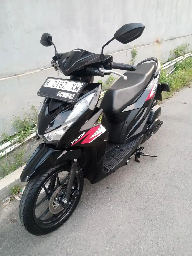 Honda Beat 2024 Hitam glossy