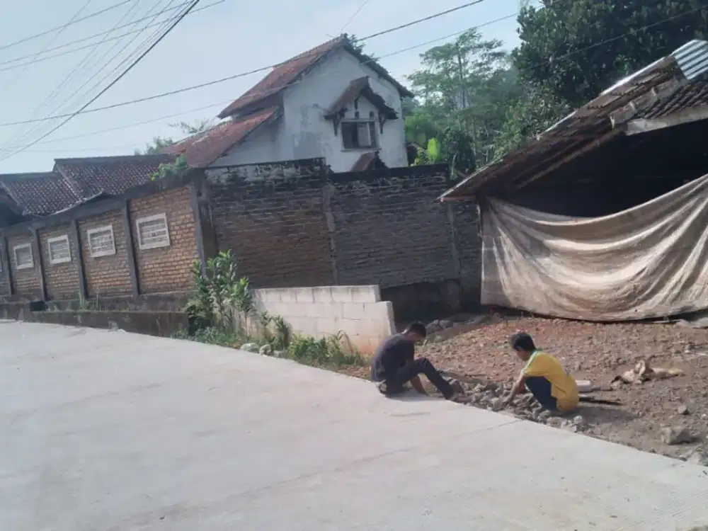 Dijual Murah  Rumah Hitung Tanah Sukamaju Cibeber Cianjur