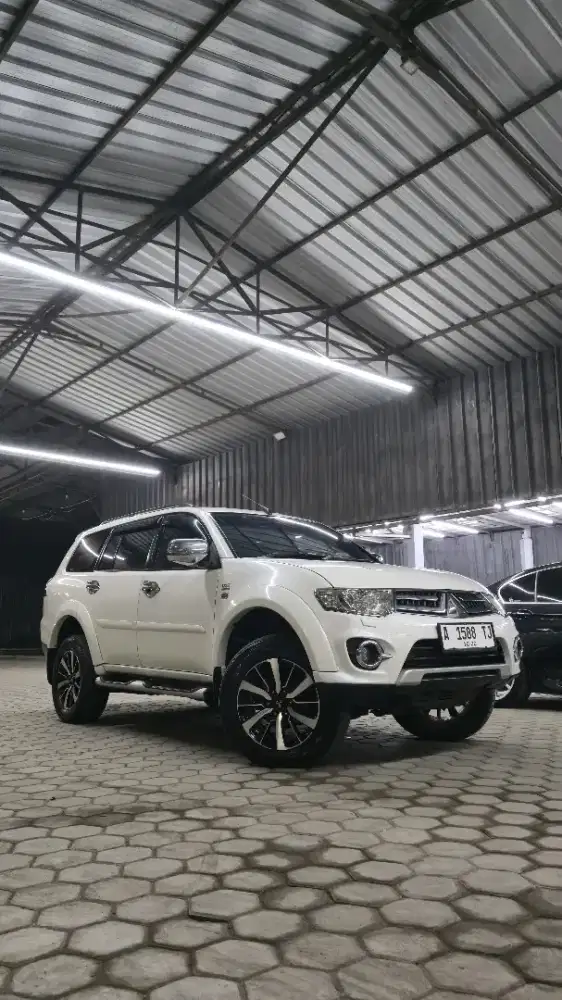 Mitsubishi Pajero Dakar 4x2 A/T Diesel 2015 Putih