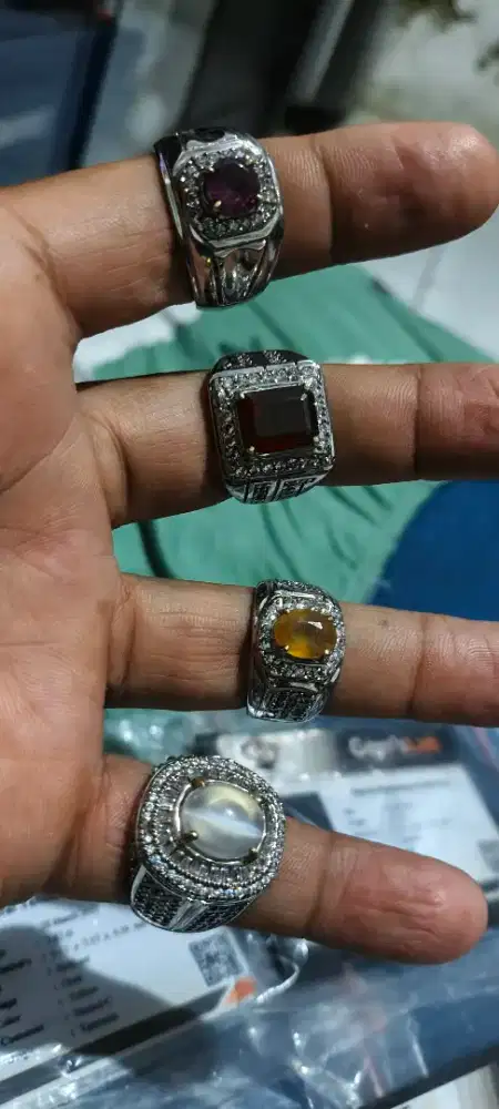 batu mulia sapphire , cat eye , garnet