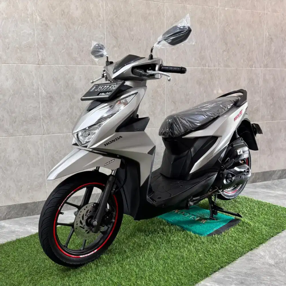 Honda Beat Deluxe CBS ISS Full Original Pajak On Siap Pakai