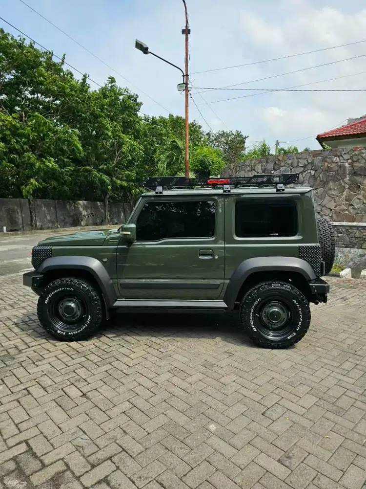 Suzuki JIMNY 4×4 bonus acc 300jt ori part lgkp