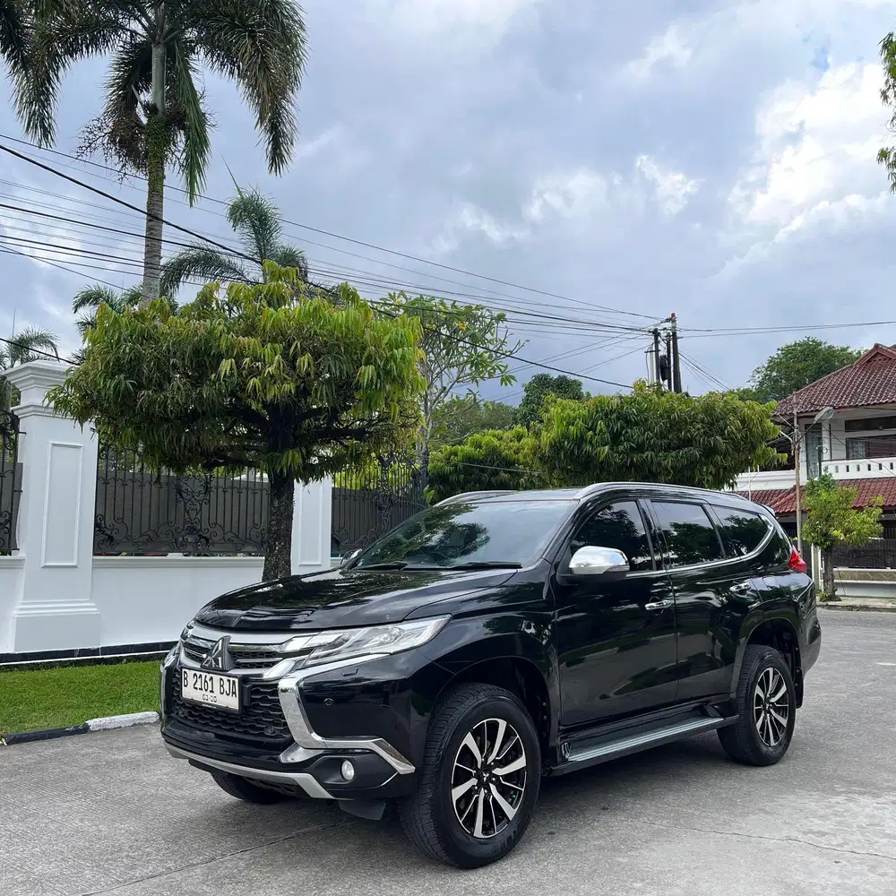 Dp 30 jt Pajero sport dakar 2019 murah