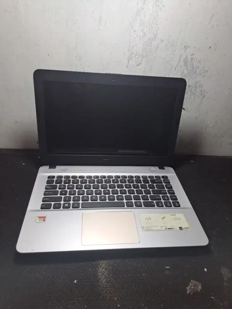 LAPTOP ASUS X441