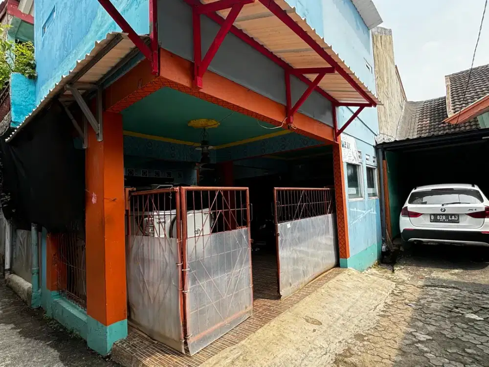 Rumah Joglo Kembangan Jakarta Barat Bonus 7 kamar Kos