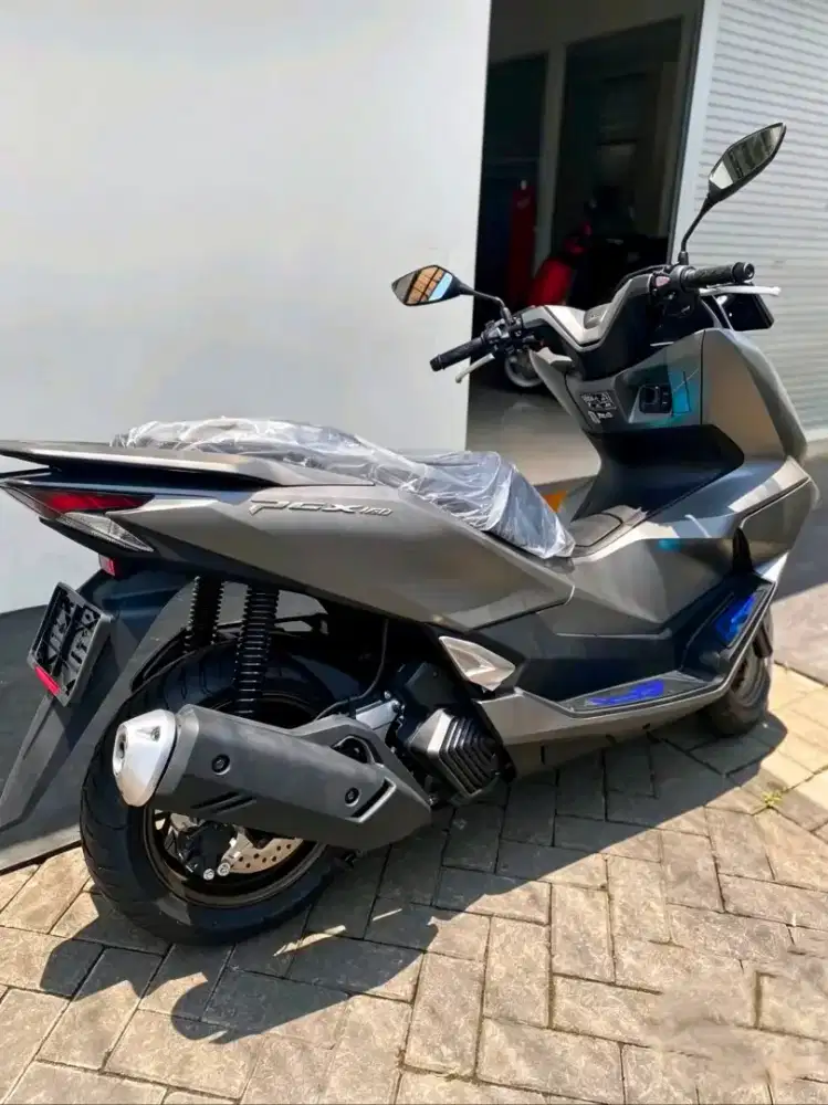 HONDA PCX 160 CBS SILVER