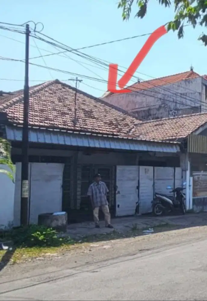 DISEWAKAN RUMAH USAHA DI RAYA RUNGKUT MENANGGAL AREA KOMERSIAL