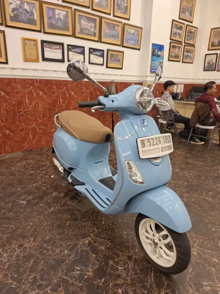 HUB CE KOM DP 1 JT VESPA LX 125 2024 GRATIS BBN KTP JAKARTA KM LOW