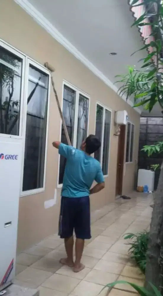Jasa tukang cat dinding borongan dan harian