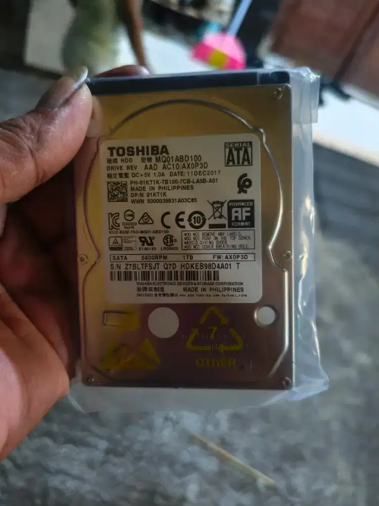 Hardisk Toshiba 1TB jadi mainan anak jual aja lah masih kosongan