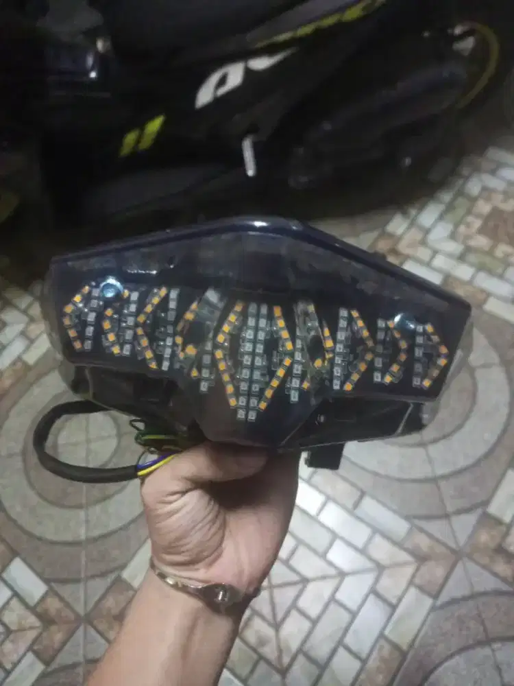 bismilah,uda ga kepake di jadiin duit aja