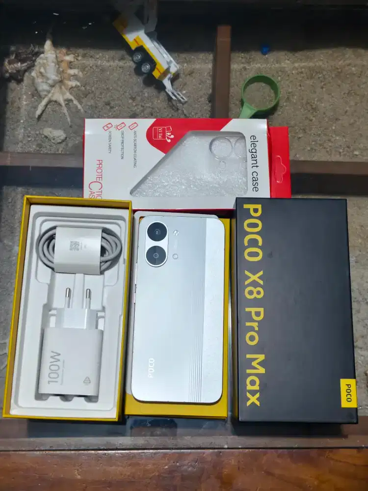 POCO X8 PRO MAX 12/512 White Fullset Mulus Like New
