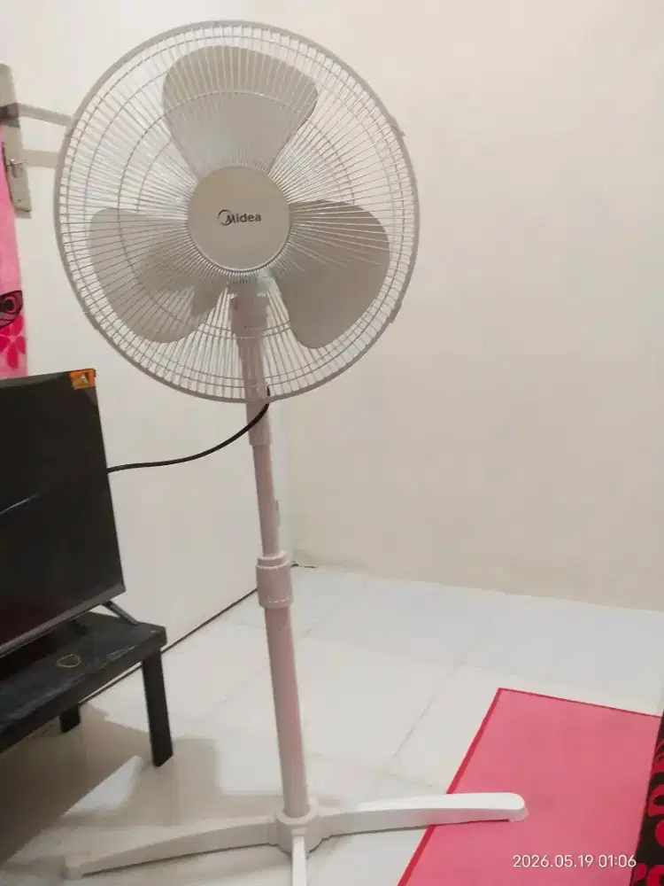 Kipas Angin Midea baru sebulan pakai