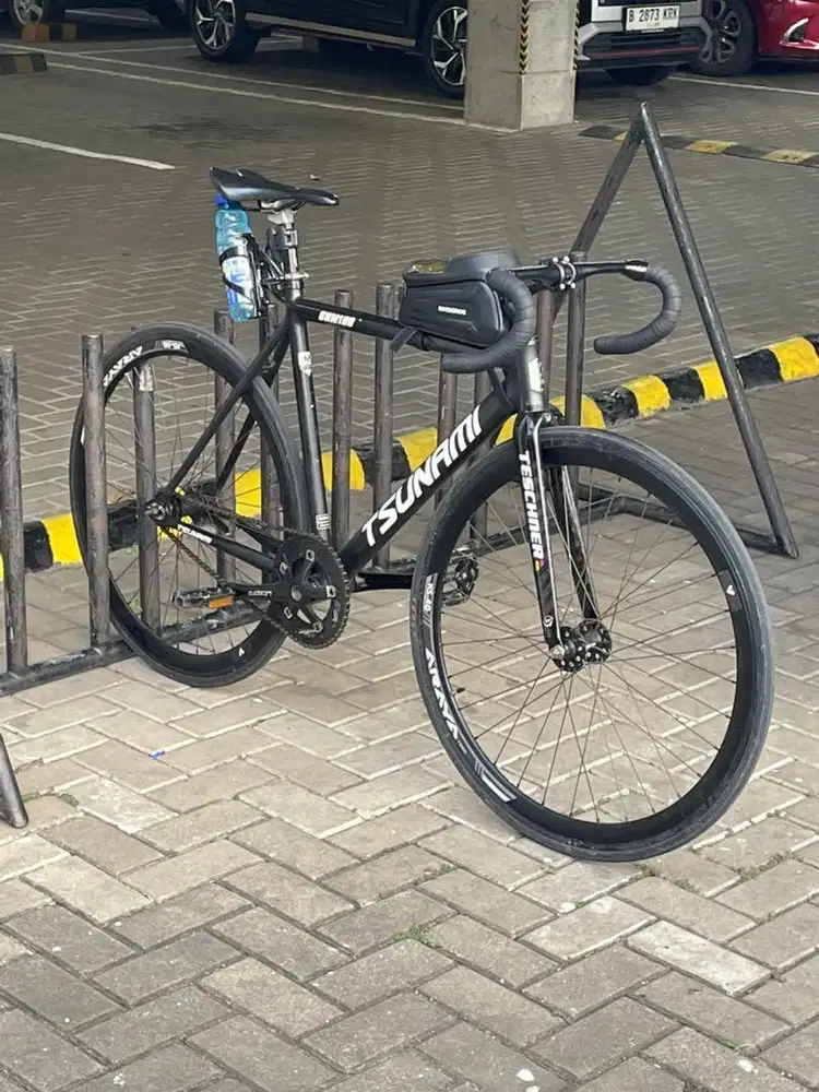 Sepeda Fixie Tsunami SNM 100 Sepeda Mid Range | Pemakaian 6 Bulan
