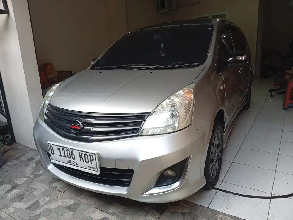 Nissan Livina 2013 Bensin