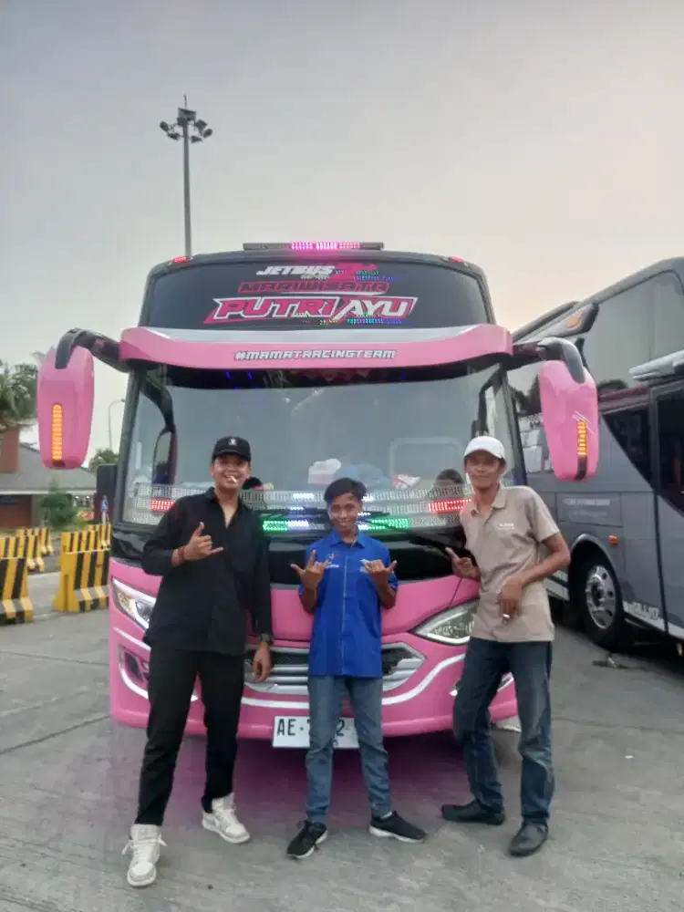 menyediakan berbagai unit