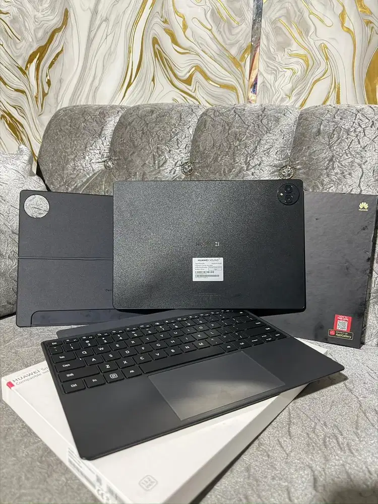 Huawei Matepad Pro 13,2 inc Garansi Resmi Aktif Desember 2026