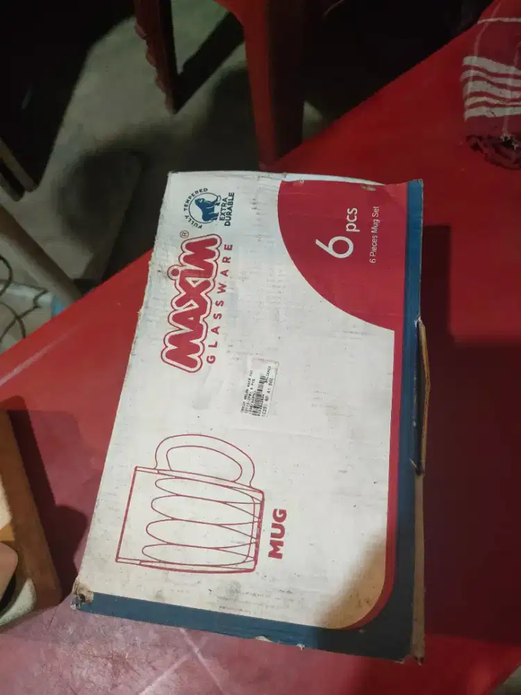 Gelas masih baru